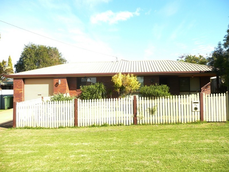 55 Traminer Drive, Wilsonton Heights QLD 4350