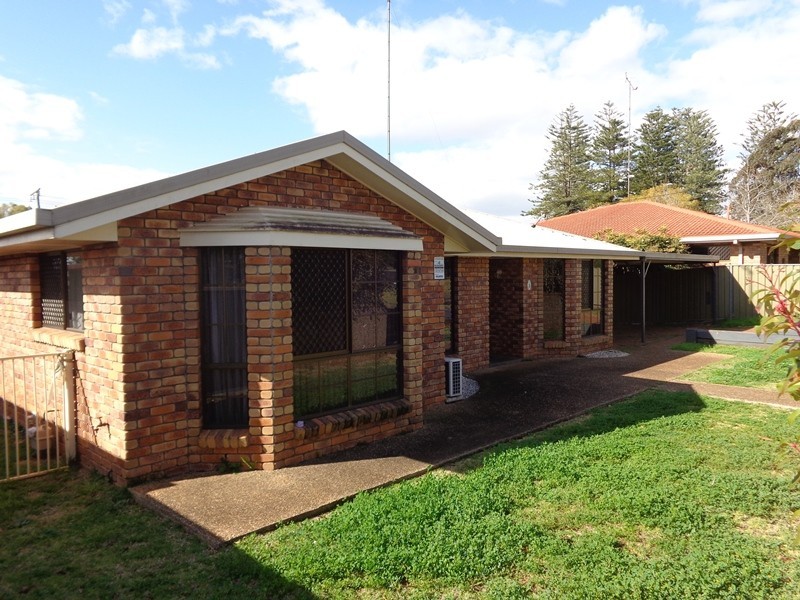 3 Brigalow Street, Newtown QLD 4350