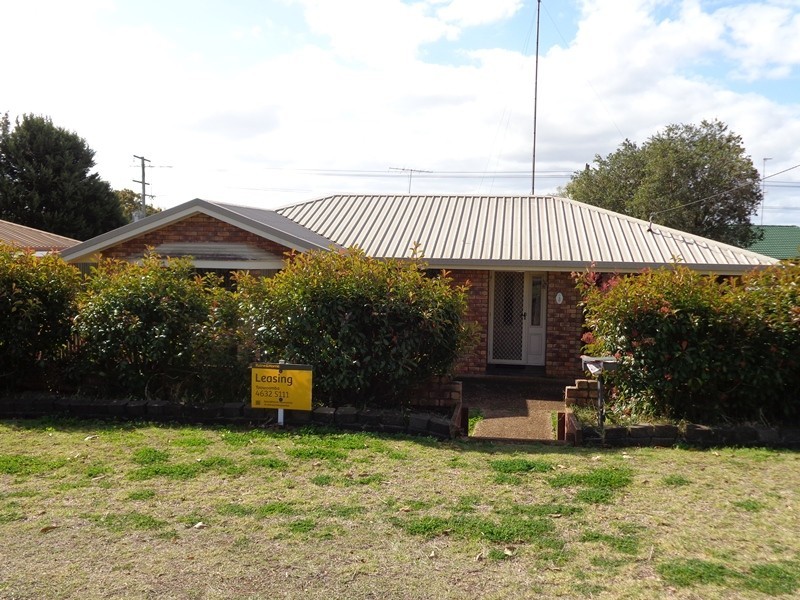 3 Brigalow Street, Newtown QLD 4350