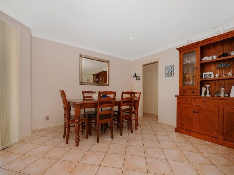 18 Buckle Court, Middle Ridge QLD 4350