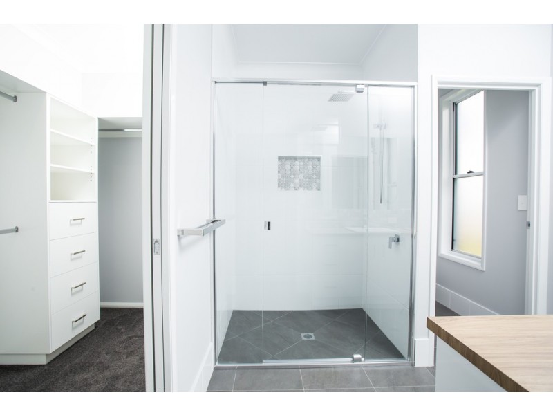 5 Bootes Street, Kearneys Spring QLD 4350