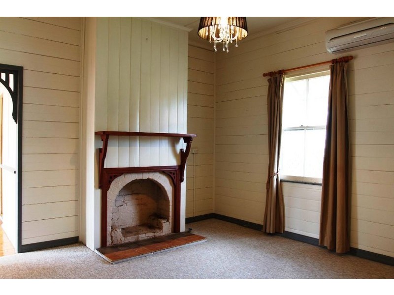 16 Kirk Street, Toowoomba City QLD 4350