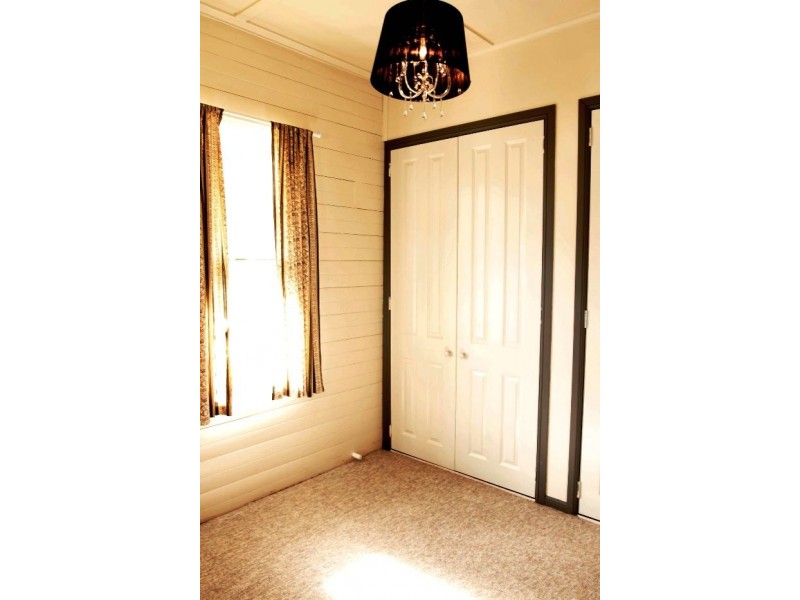 16 Kirk Street, Toowoomba City QLD 4350