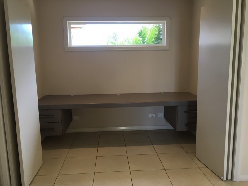 15 McCallum Court, Middle Ridge QLD 4350
