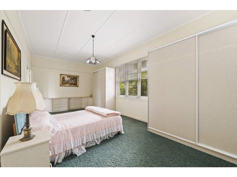 42 Phillip Street, South Toowoomba QLD 4350