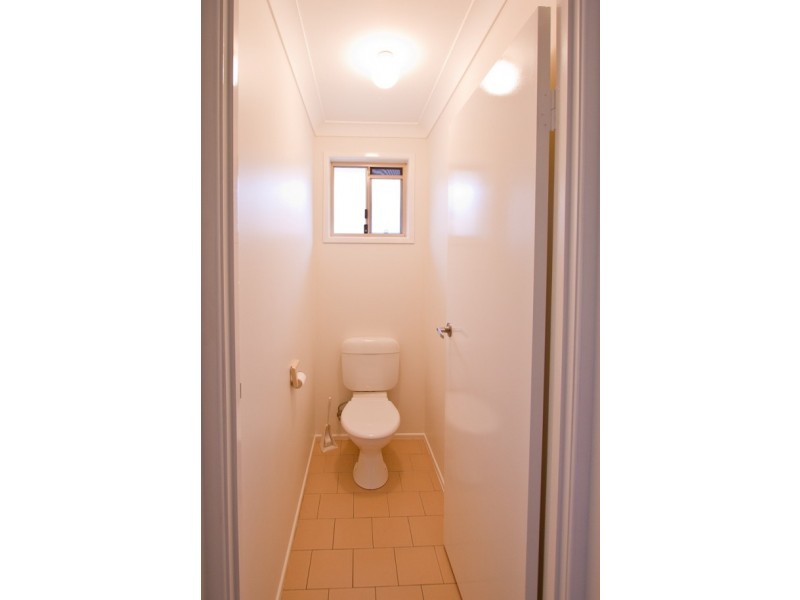 29 Lorraine Crescent, Centenary Heights QLD 4350