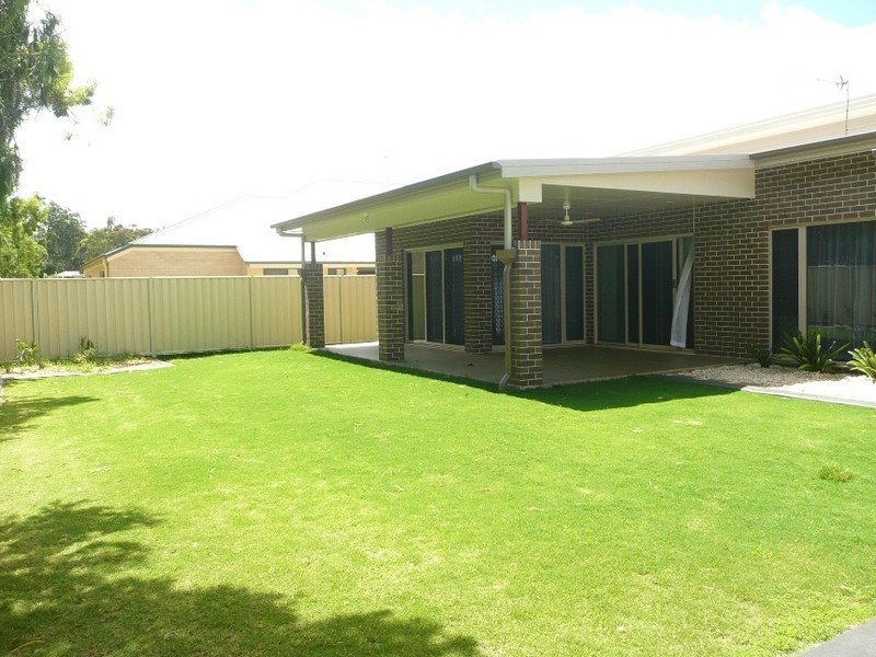 3 Pugh Street, Middle Ridge QLD 4350