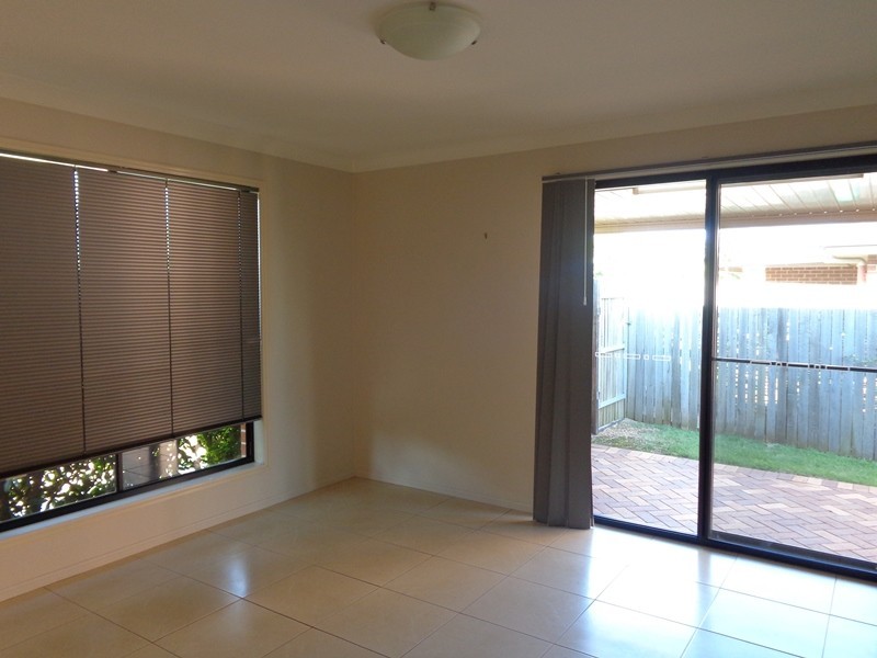 2/93 Kearney Street, Kearneys Spring QLD 4350