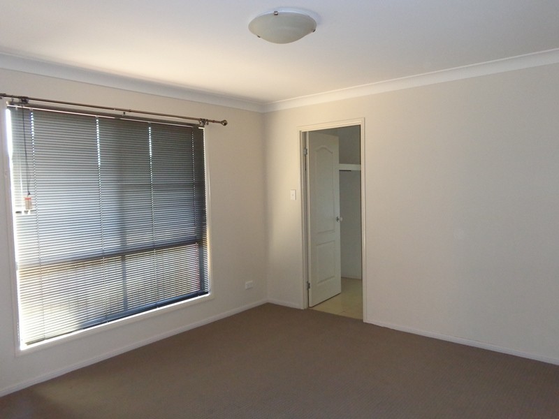 2/93 Kearney Street, Kearneys Spring QLD 4350