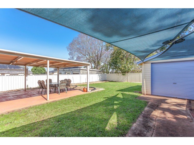 232a Herries Street, Newtown QLD 4350