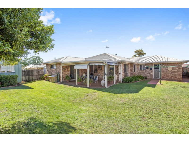 4 Alroe Crt, Kearneys Spring QLD 4350