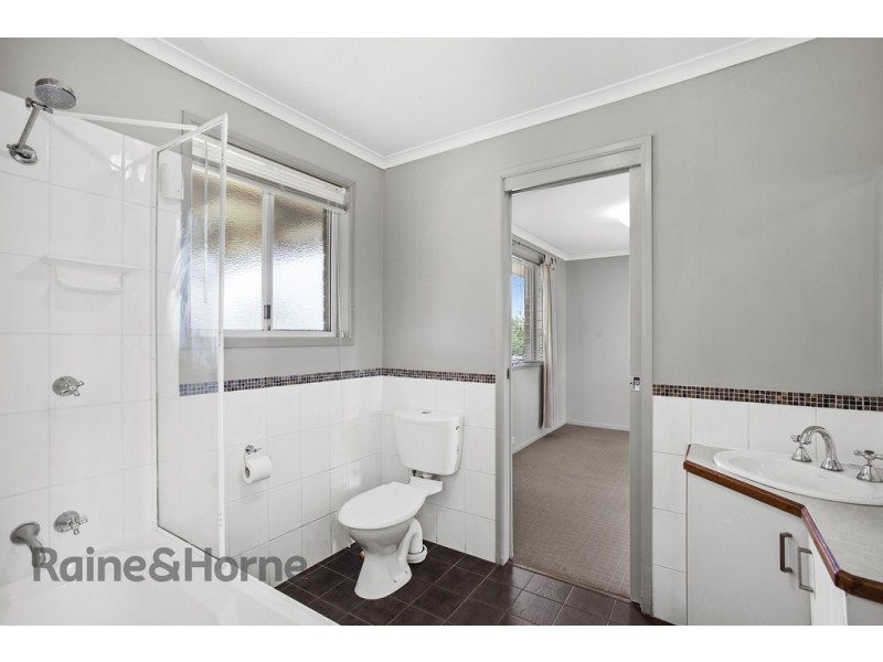 16 Krog Court, Darling Heights QLD 4350