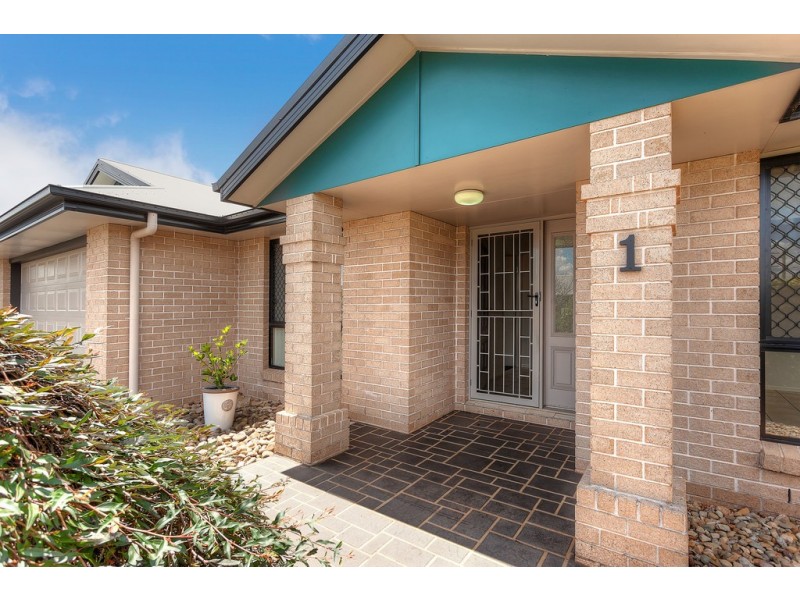 1 Lavarack Street, Darling Heights QLD 4350