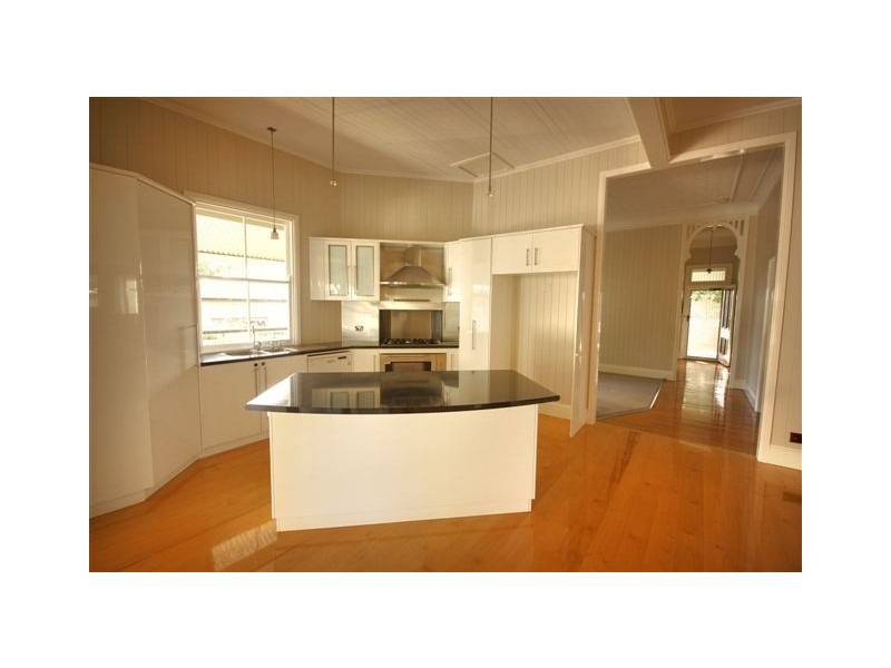 30 Raff Street, East Toowoomba QLD 4350