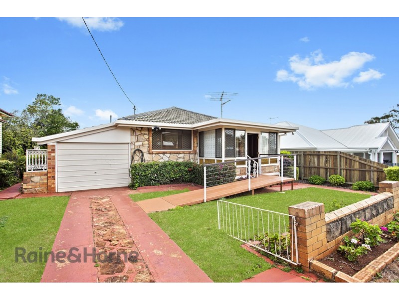 56 Crown Street, Rangeville QLD 4350