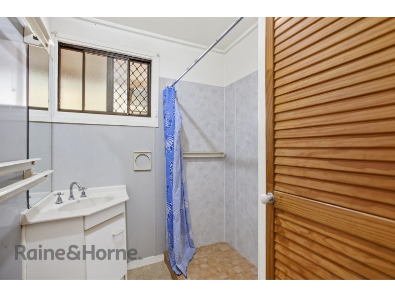 56 Crown Street, Rangeville QLD 4350