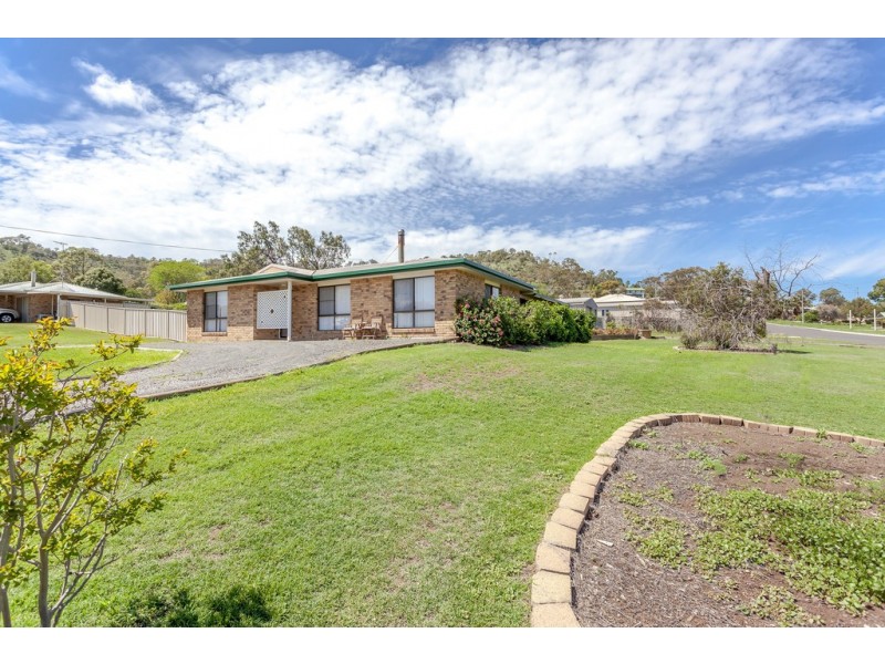 14 Graman Street, Kingsthorpe QLD 4400
