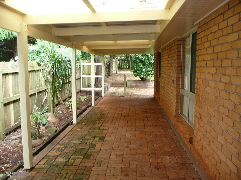 11 Moran Street, Wilsonton QLD 4350