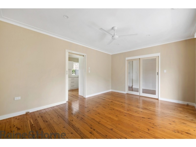 172 Holberton Street, Newtown QLD 4350