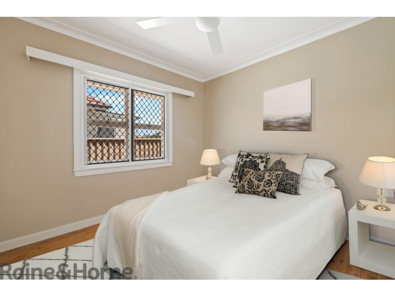 172 Holberton Street, Newtown QLD 4350