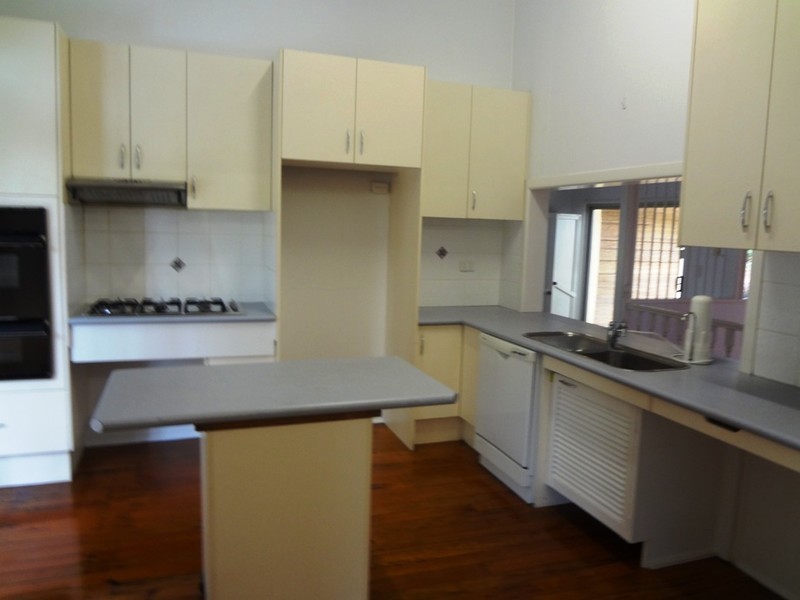 31 Gentle Street, Toowoomba QLD 4350