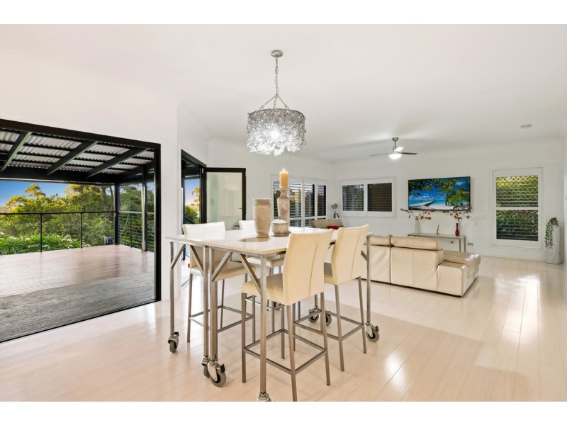 22 Murphys Creek Road, Blue Mountain Heights QLD 4350