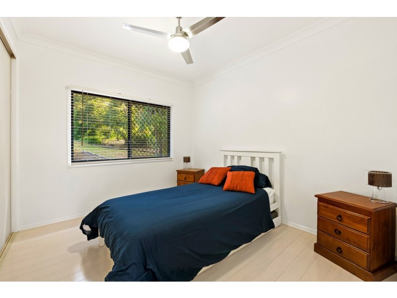 22 Murphys Creek Road, Blue Mountain Heights QLD 4350