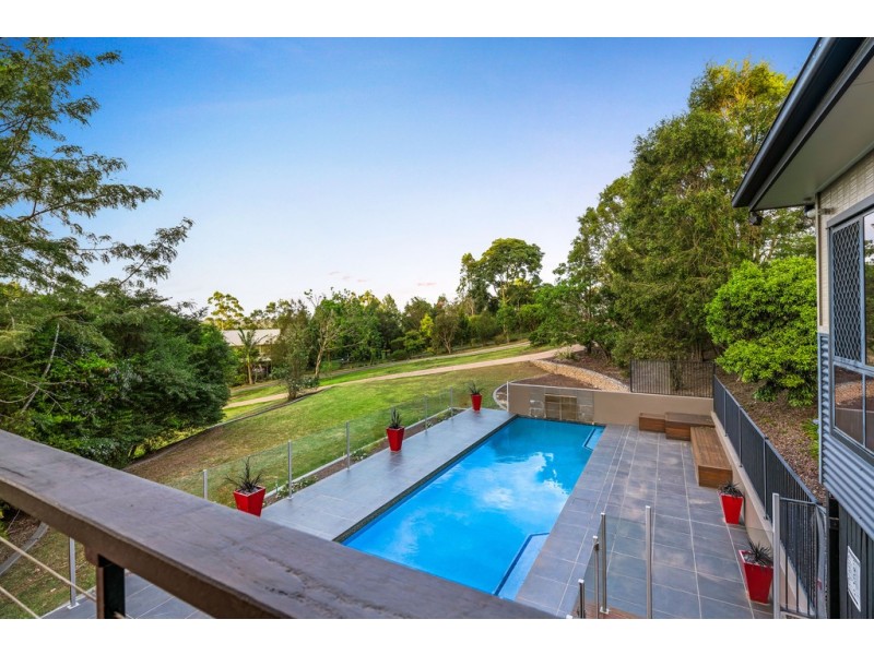 22 Murphys Creek Road, Blue Mountain Heights QLD 4350