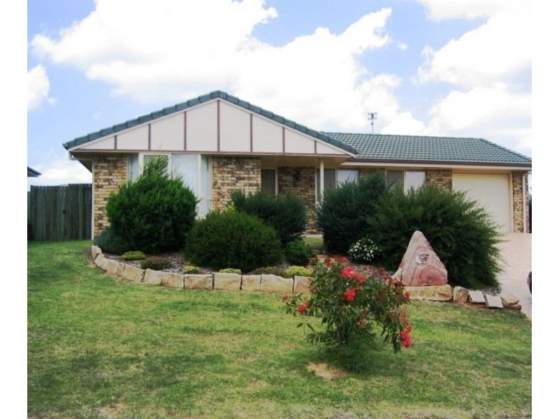 14 Batch Court, Glenvale QLD 4350