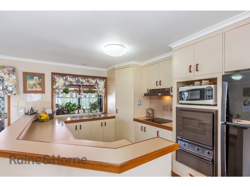24 Carmen Street, Kearneys Spring QLD 4350