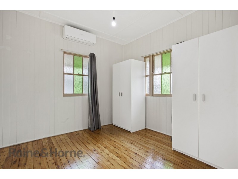 4 Hagan Street, North Toowoomba QLD 4350