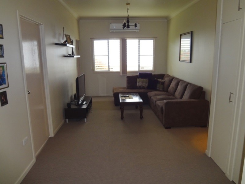 5 Elworthy Street, Harlaxton QLD 4350