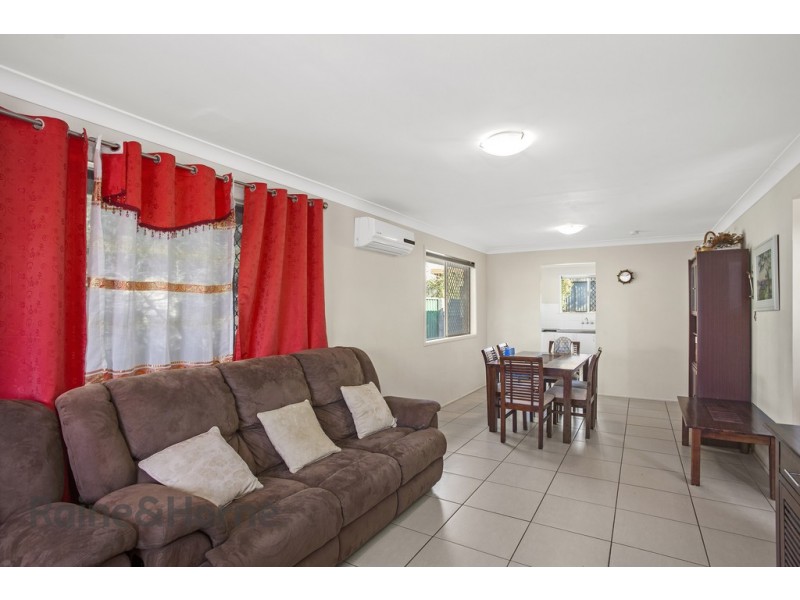 18 Chopin Street, Rockville QLD 4350