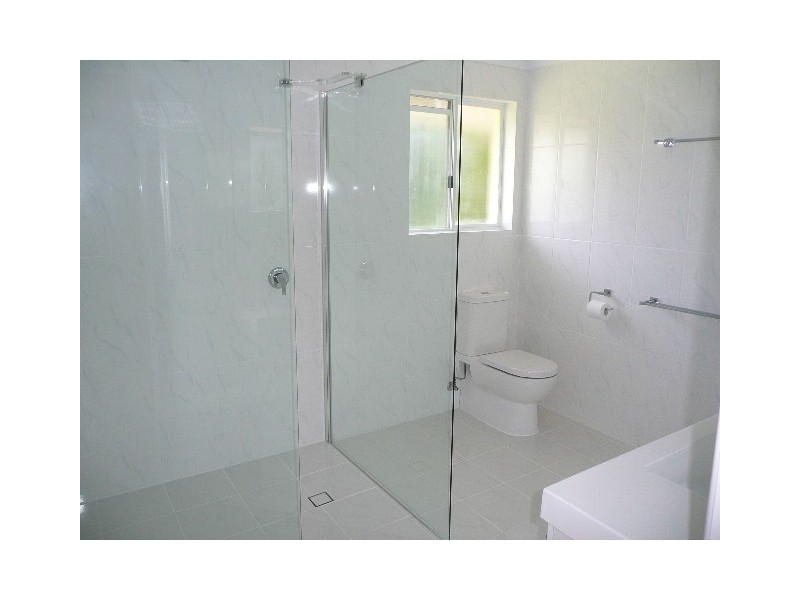 7 Golf Course Drive, Middle Ridge QLD 4350