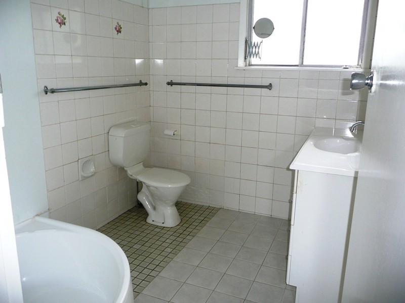 50a Alford Street, Mount Lofty QLD 4350