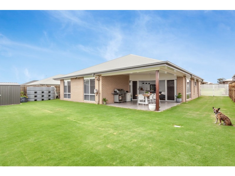 16 Meares Street, Kearneys Spring QLD 4350