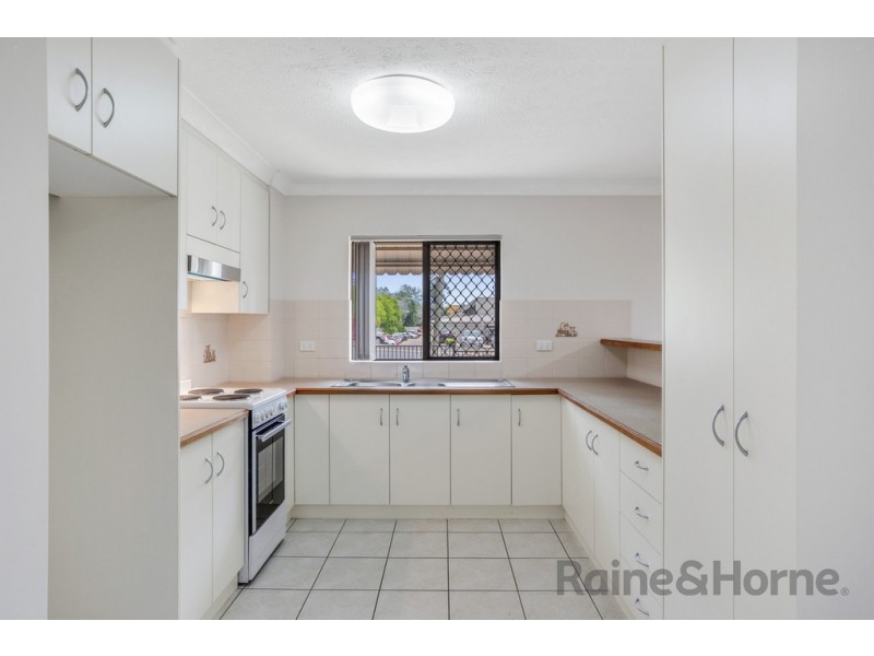 1/208 Hume Street, South Toowoomba QLD 4350