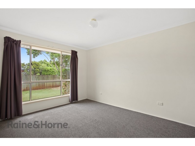 30 Dandelion Drive, Middle Ridge QLD 4350