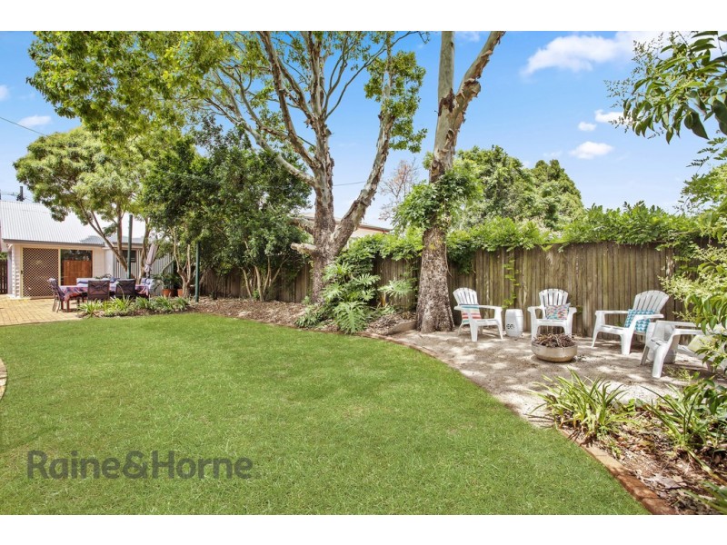 13 Warra Street, Newtown QLD 4350