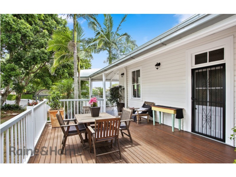 13 Warra Street, Newtown QLD 4350