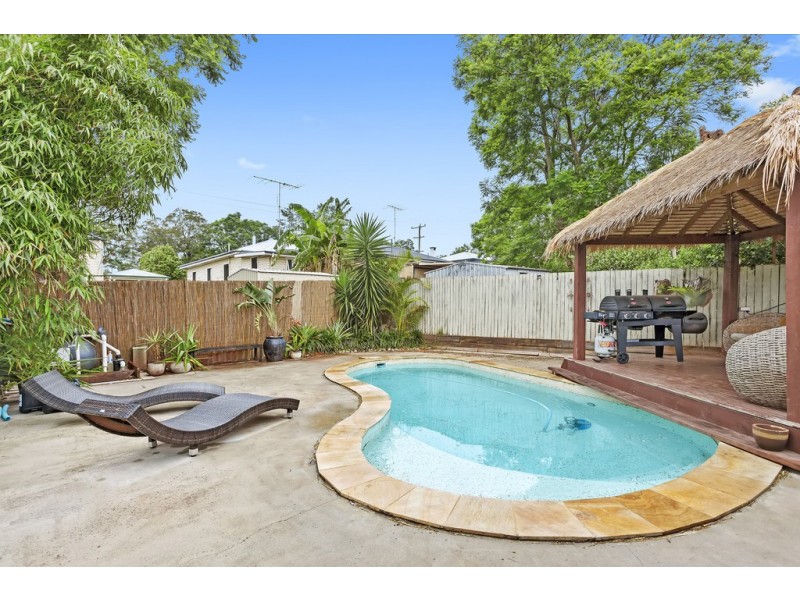 102a Stuart Street, Mount Lofty QLD 4350