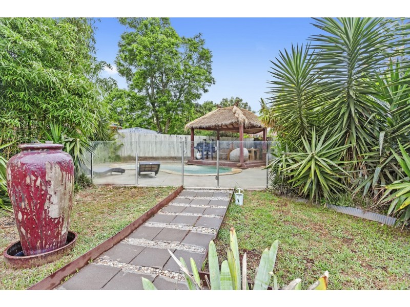 102a Stuart Street, Mount Lofty QLD 4350