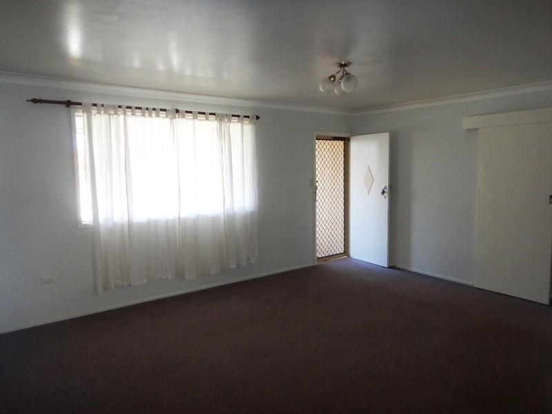 23 Cleary Street, Centenary Heights QLD 4350