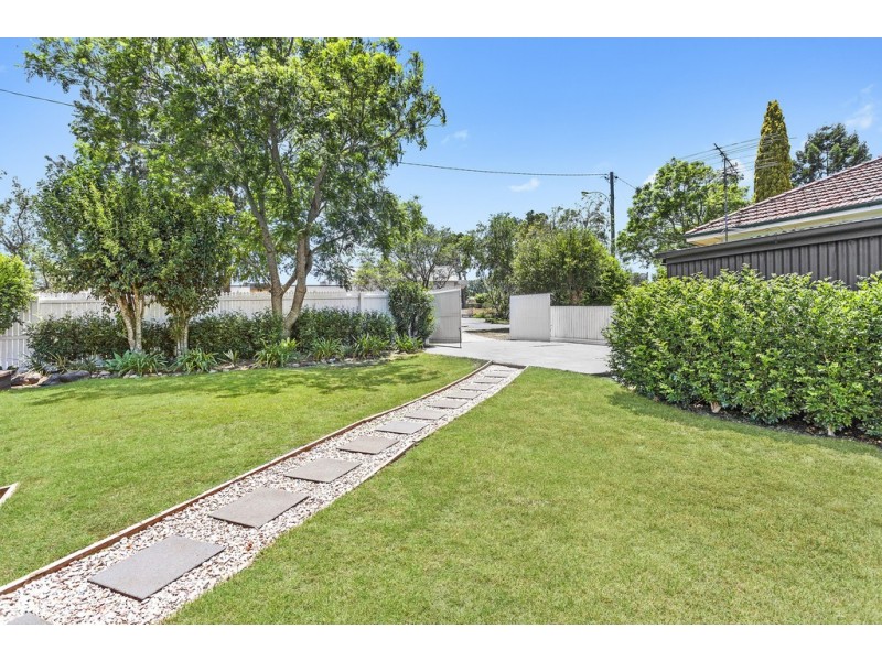 14 Hume Street, North Toowoomba QLD 4350