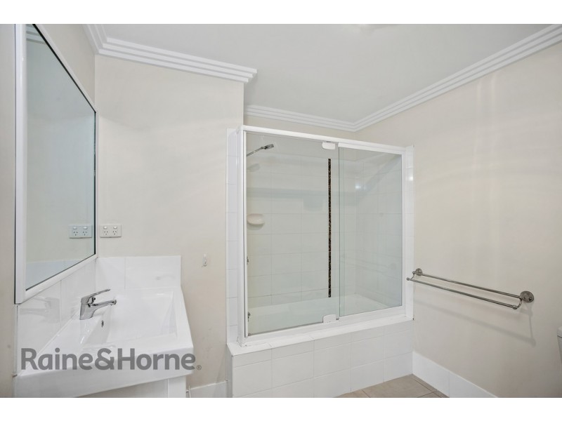 11/381 Greenwattle Street, Wilsonton QLD 4350