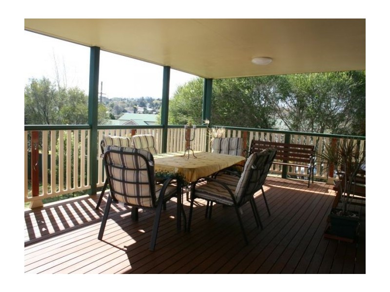 1 Macarthur Street, South Toowoomba QLD 4350