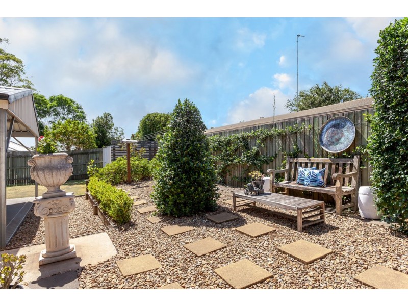 57 Mary Street, Mount Lofty QLD 4350