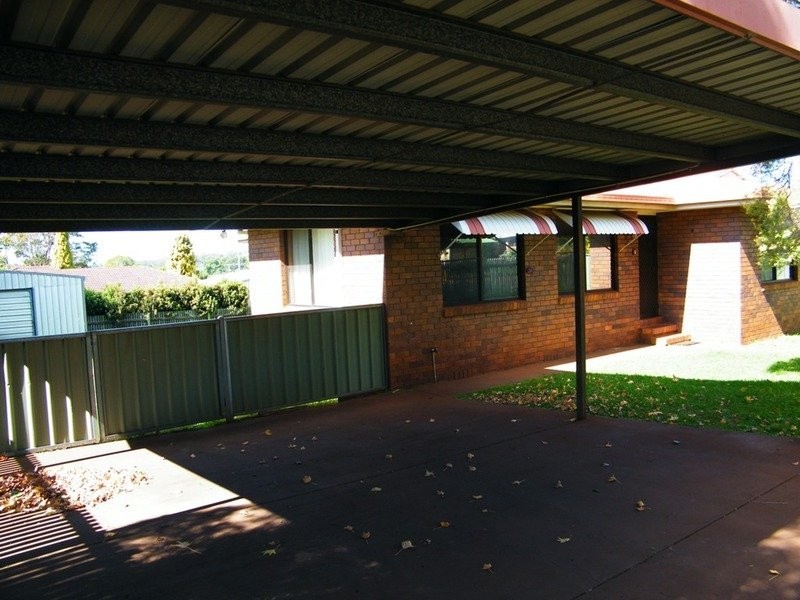 188 Ramsay Street, Centenary Heights QLD 4350