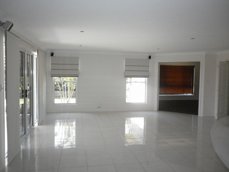 32 Elizabeth Street, Westbrook QLD 4350