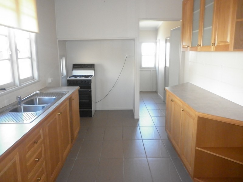 2 Murphy Street, Rangeville QLD 4350